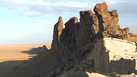 靠近新墨西哥州希普洛克 (shiprock) 的岩石