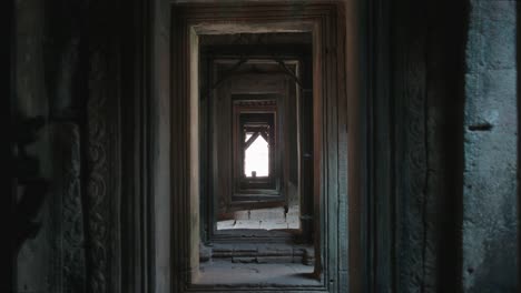 Narrow-Doorways-In-Bayon-Temple,-Angkor-Thom-In-Siem-Reap,-Cambodia