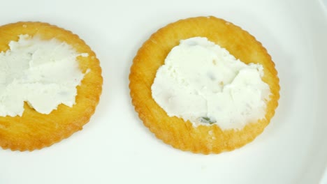 round crackers with herb cheese