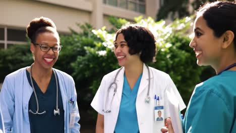 doctors in a team meeting
