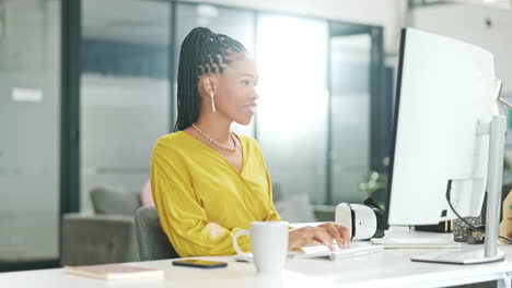 Computer,-tablet-or-black-woman-typing-review