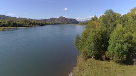 Siberian-River---A-Natural-Wonder