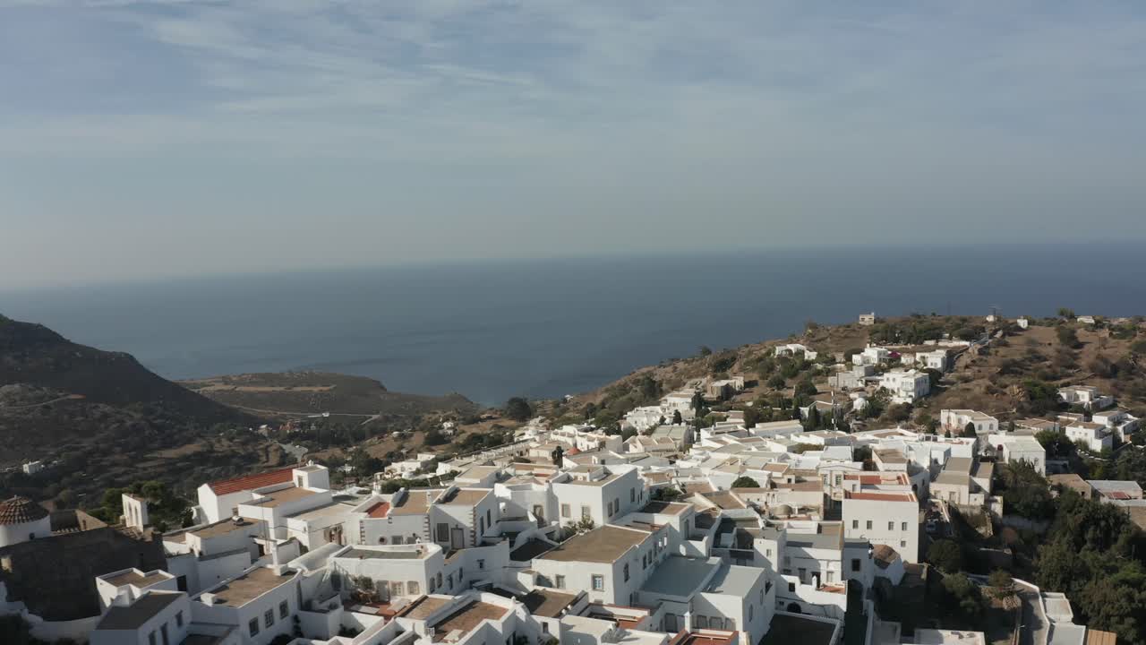 ciudad griega disparo aéreo de avión no tripulado grecia