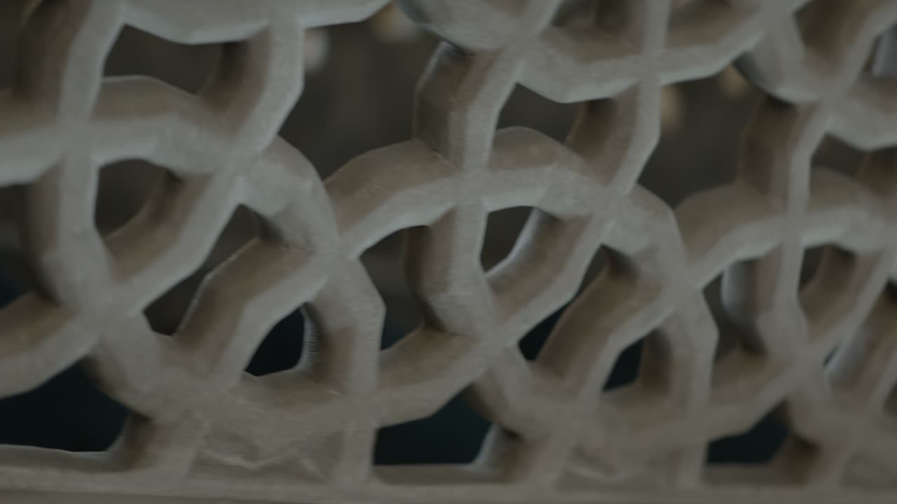 líneas y curvas de una barandilla