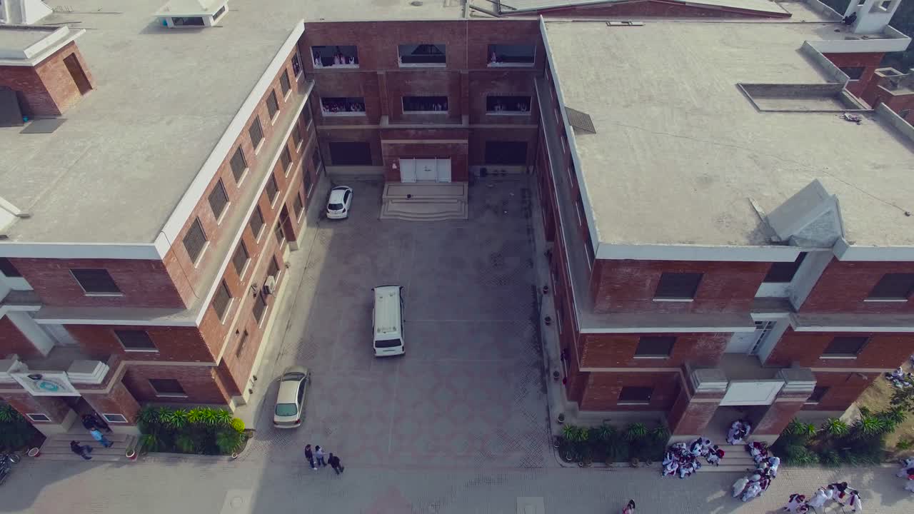 봄베이, 인도, 여대 공중비행, 대학 최상층 복도에서 클로즈업 샷, 도로 교통