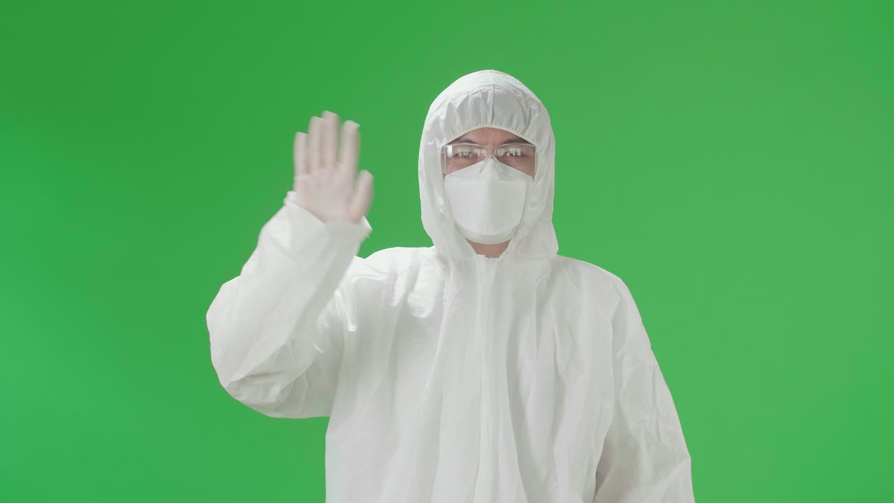 개인 보호 장비를 착용