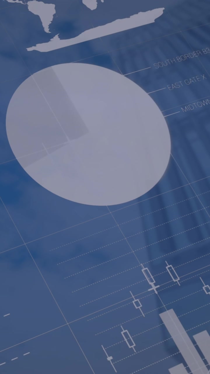 Animazione di interfaccia infografica su una ripresa dal basso di un edificio moderno contro un cielo nuvoloso