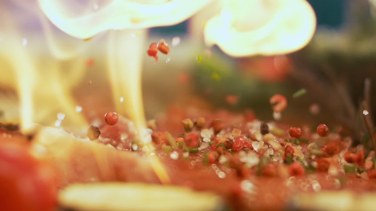 향신료와 함께 불타는 스테이크