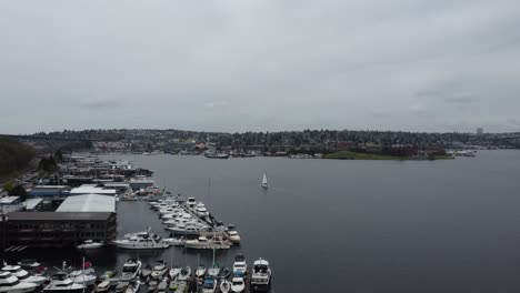 Vista-Panorámica-Sobre-El-Lago-Unión,-Seattle,-Washington