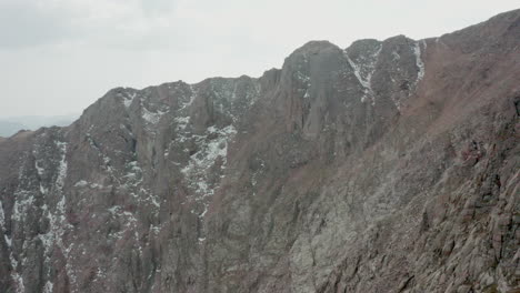 Mountain-Range-With-Beautiful-Alpine-Peak-Aerial-Pan