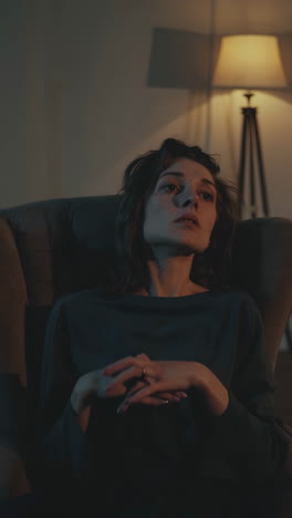 una mujer en apuros.