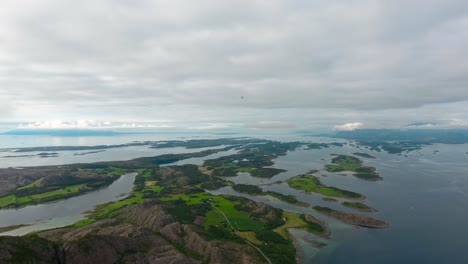 bronnoysund, la hermosa naturaleza de noruega