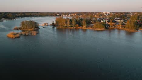 Hamina-De-Finlandia-En-El-Mes-De-Mayo