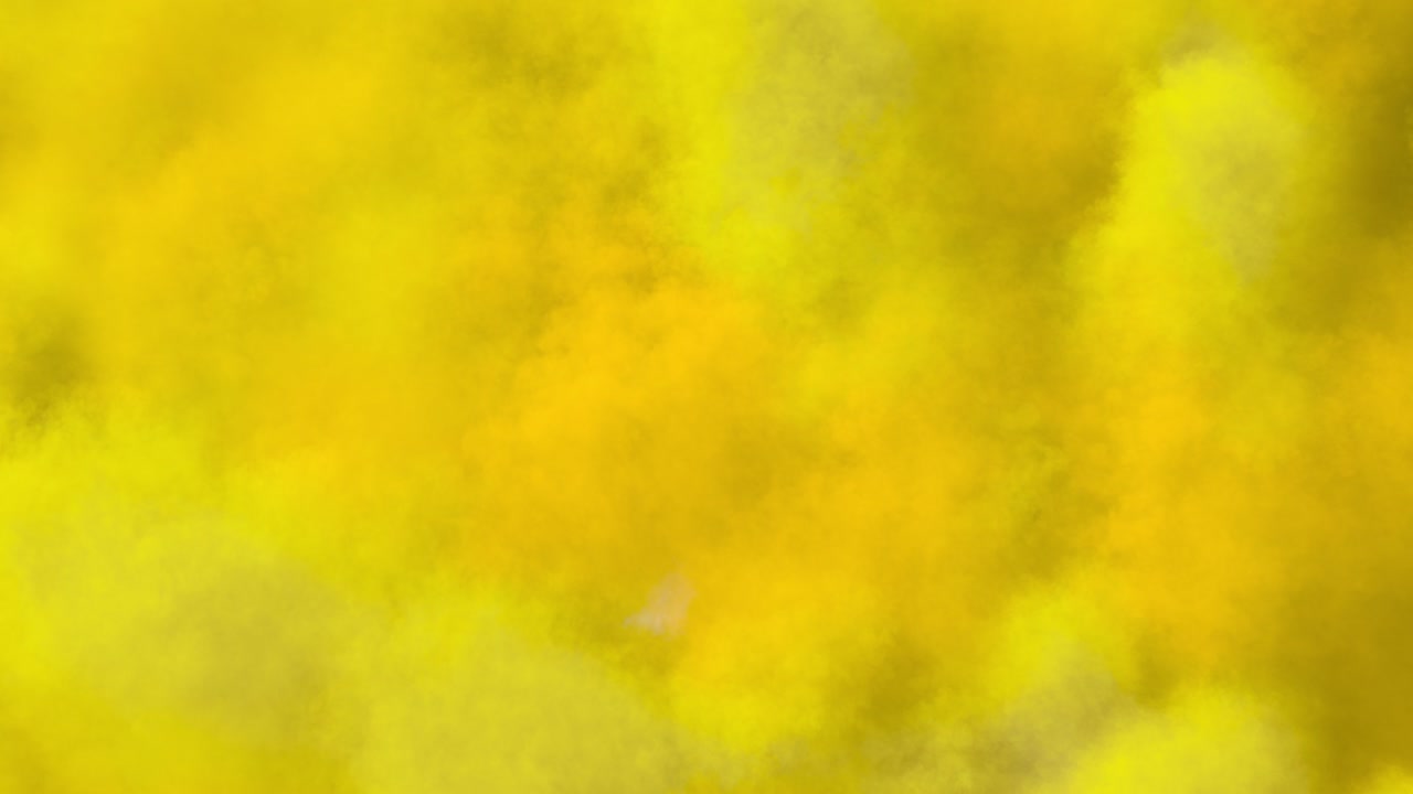 extendiendo humo de color, limpiando el marco concéntricamente hacia adentro.