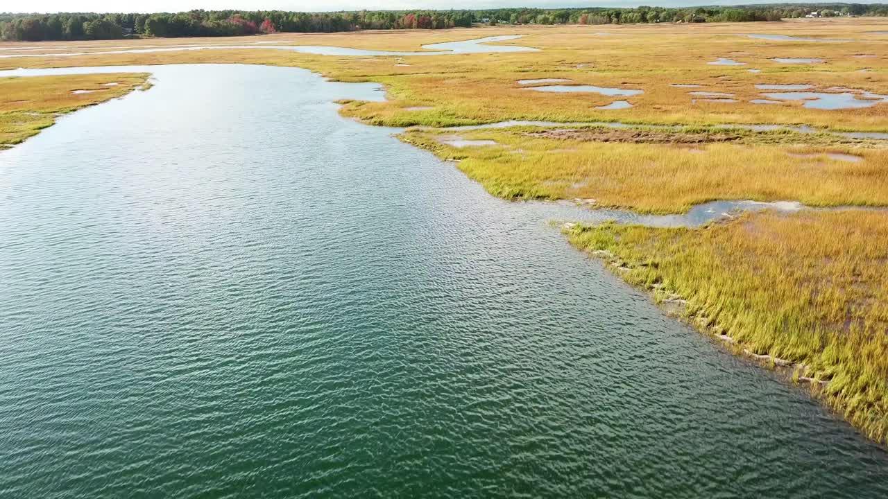 luft over store sumpe langs nonesuch-floden nær portland, maine, new england 3