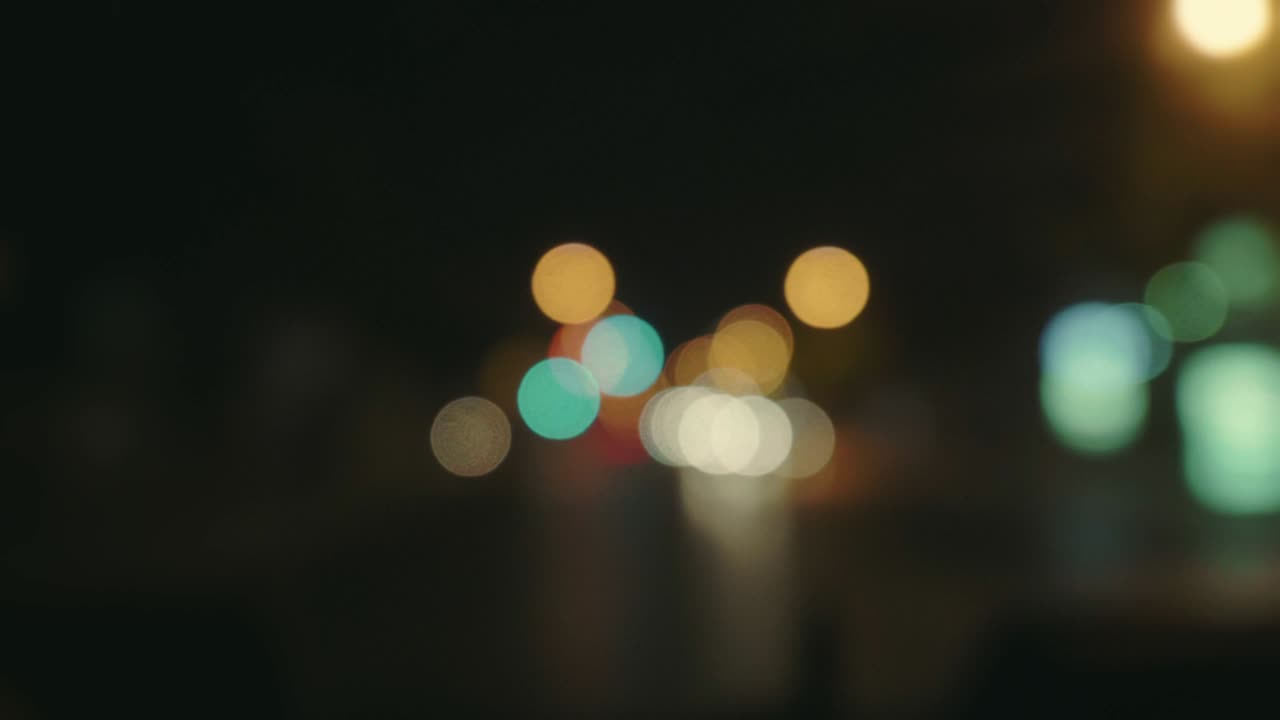 desfocalizado por la noche.