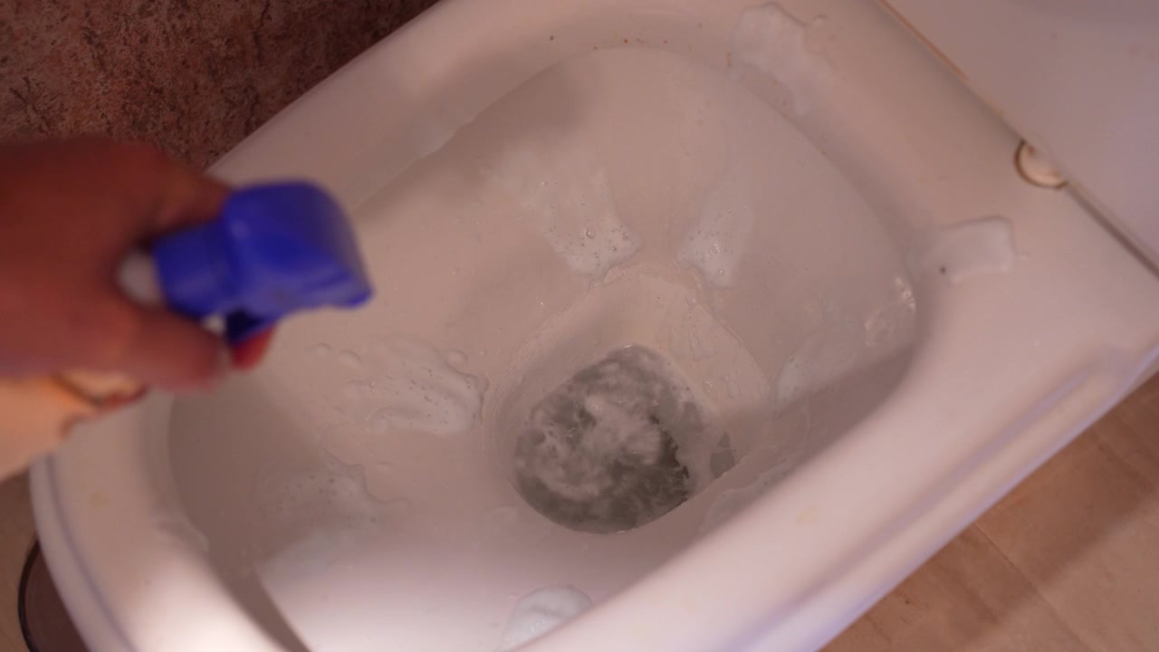 Here is an effective toilet cleaning process that ensures cleanliness and hygiene
