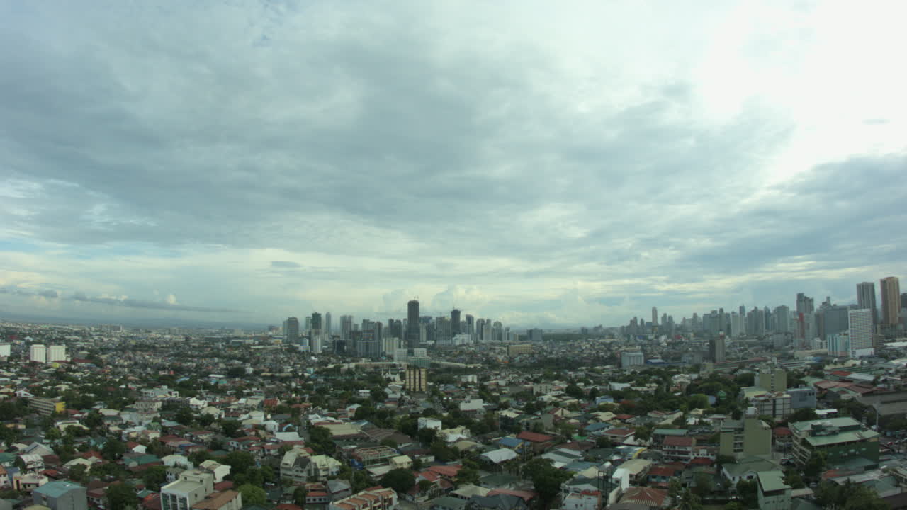 toma panorámica de una zona urbana en manila.
