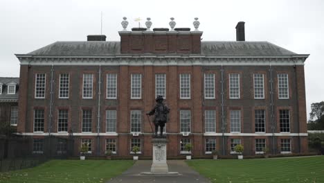 kensington palace exterior