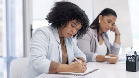 Woman-with-notebook,-writing