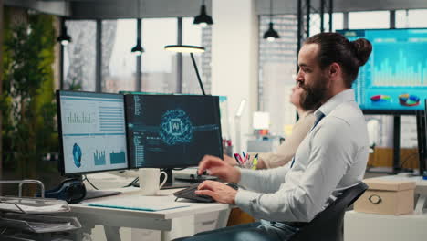 vertical video it specialist uses ai neural networks for data sharing and digitalization