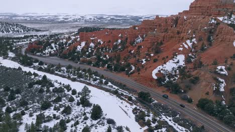 Panoramic-Aerial-View-Of-Red-Canyons-By-The-Road-Near-Bryce-Canyon-National-Park-In-Utah,-USA