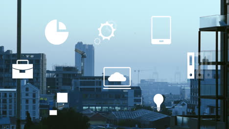 animación de múltiples iconos digitales flotando contra la vista aérea del paisaje urbano