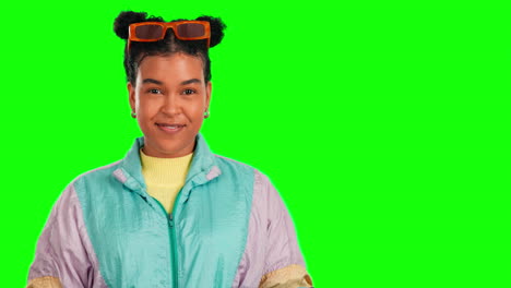 woman in retro 80s/90s fashion presenting