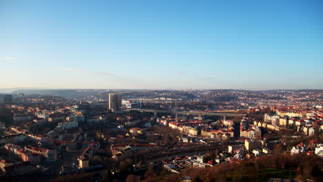 Prag-Drohne-Fly-Bridge-Hyperlapse