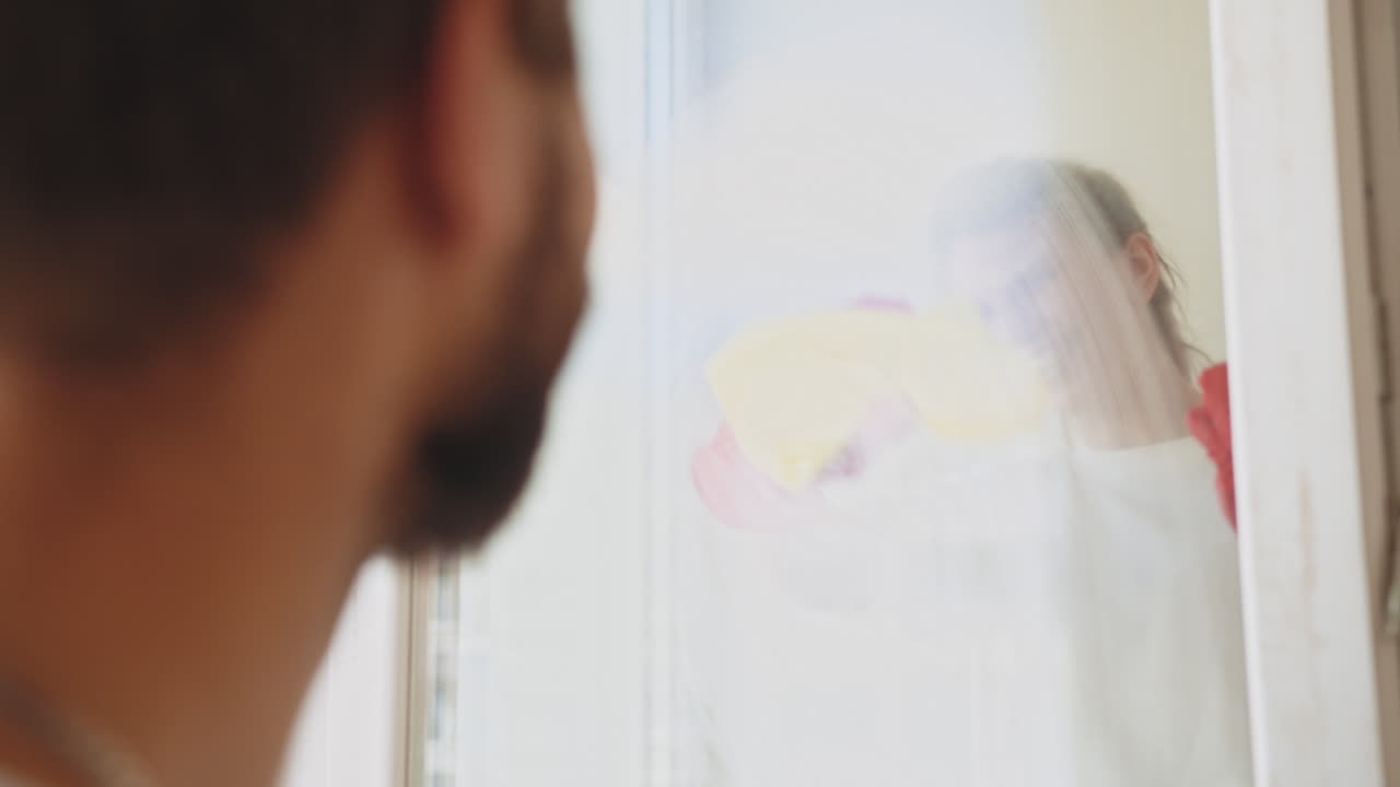 limpieza de ventanas en pareja