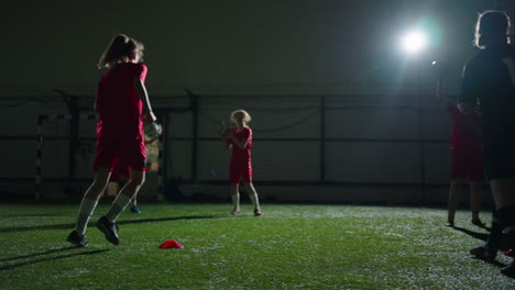 girls soccer team training