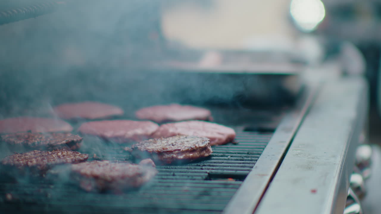 Cooking Delicious Cheeseburgers on a Grill