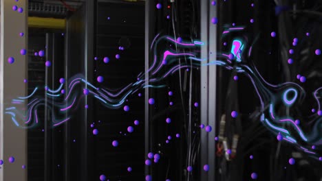 animación de luces azules y rosas y esferas púrpuras en servidores informáticos