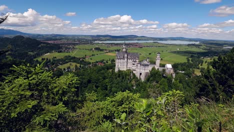 neuschwanstein castle bavarian alps germany