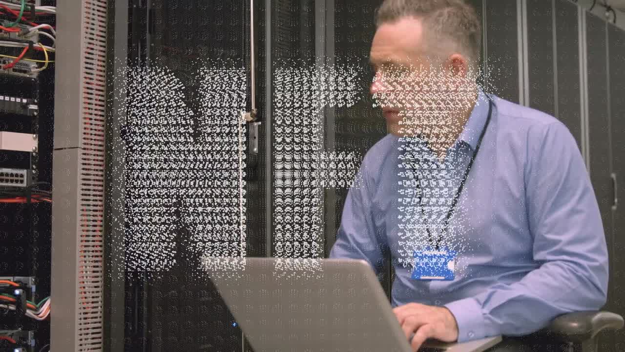 animación de texto nft sobre hombre caucásico que usa computadora portátil