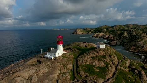 Faro-De-Lindesnes,-Noruega