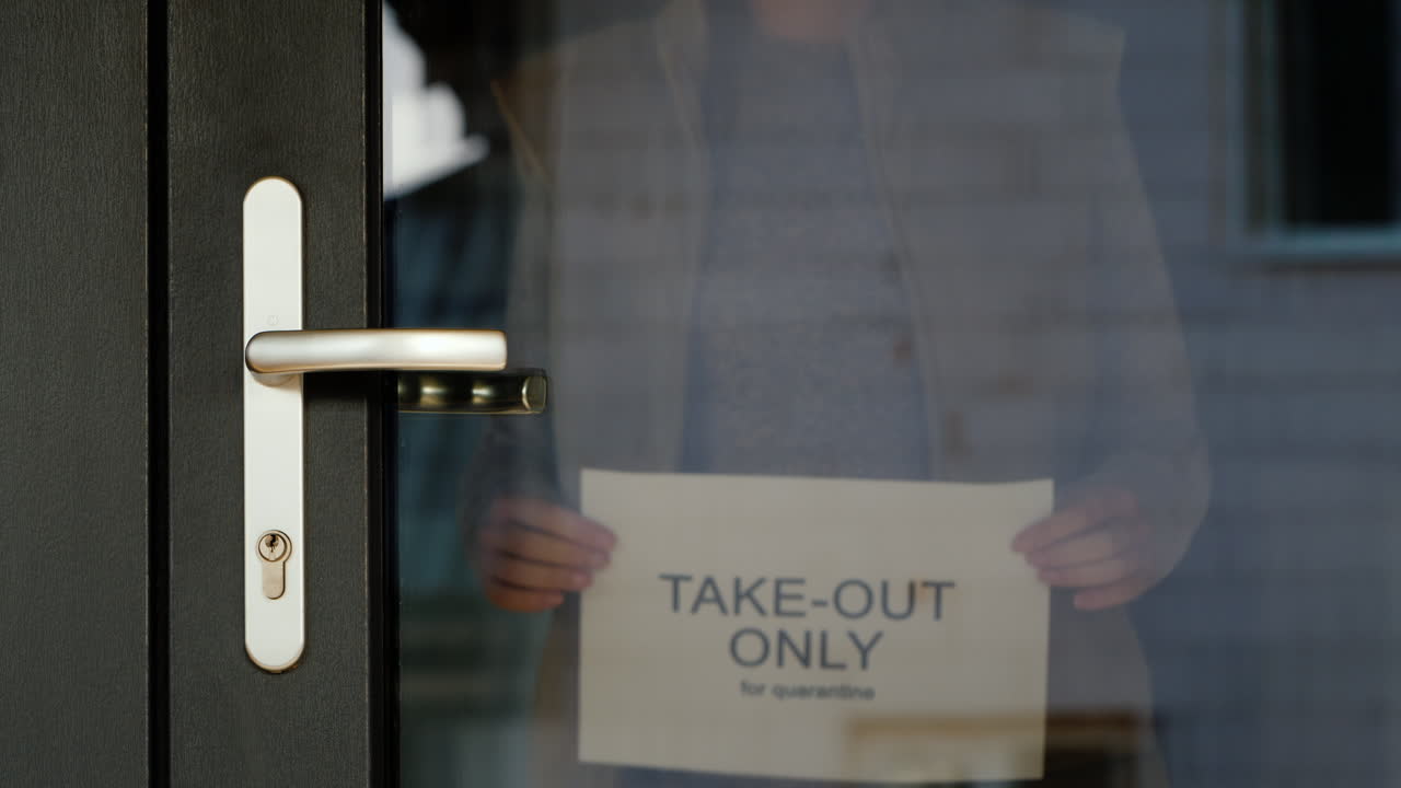 모드에서 작업하는 것에 대한 문 발표는 검역 중에만 꺼냅니다.