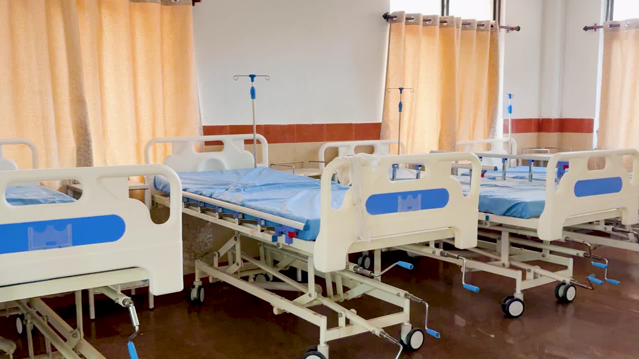 sala de triaje vacía de gestión de catástrofes en un hospital