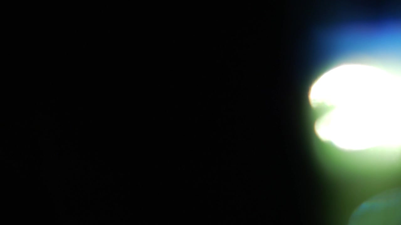 Vazamentos de Luz Dinâmicos Azuis e Verdes e Reflexos de Lente
