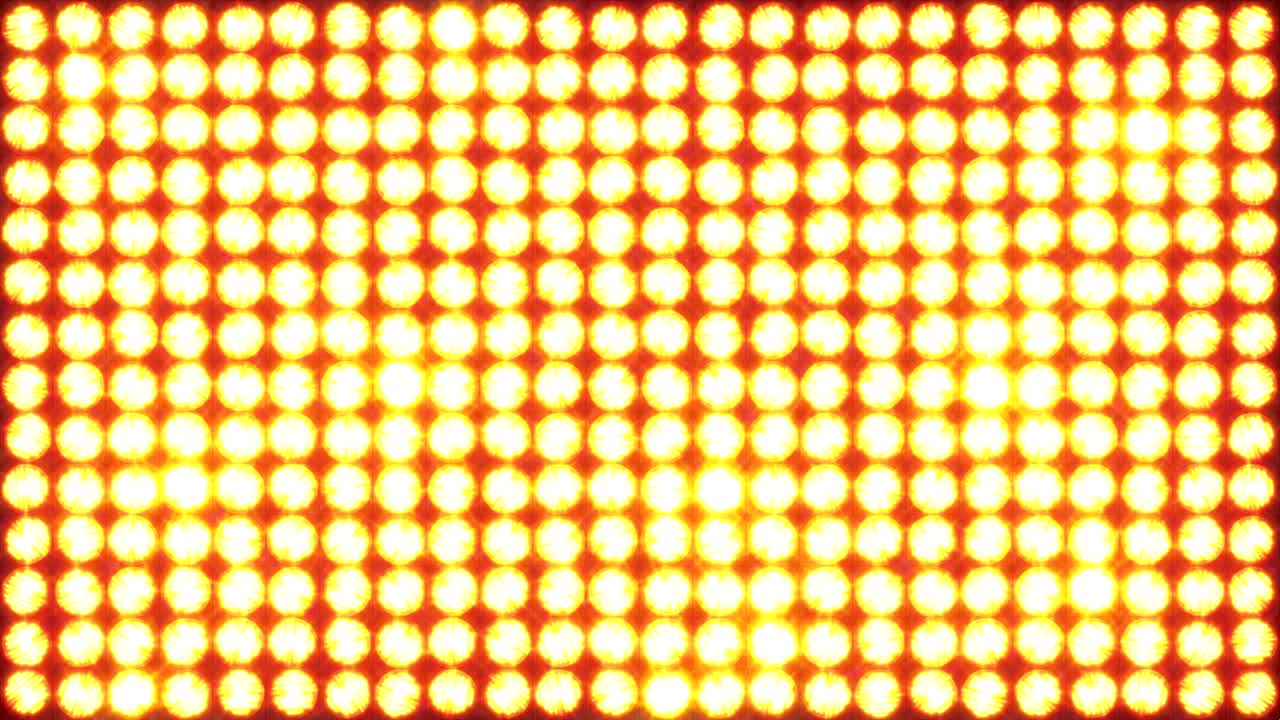 Illuminazione di una parete di luce con forme semplici