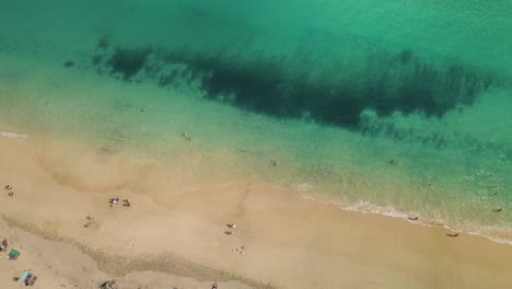 Isla-Canaria-España-Aérea-De-Arriba-Hacia-Abajo-De-La-Pintoresca-Playa-De-Arena-Del-Océano-Atlántico-En-Fuerteventura