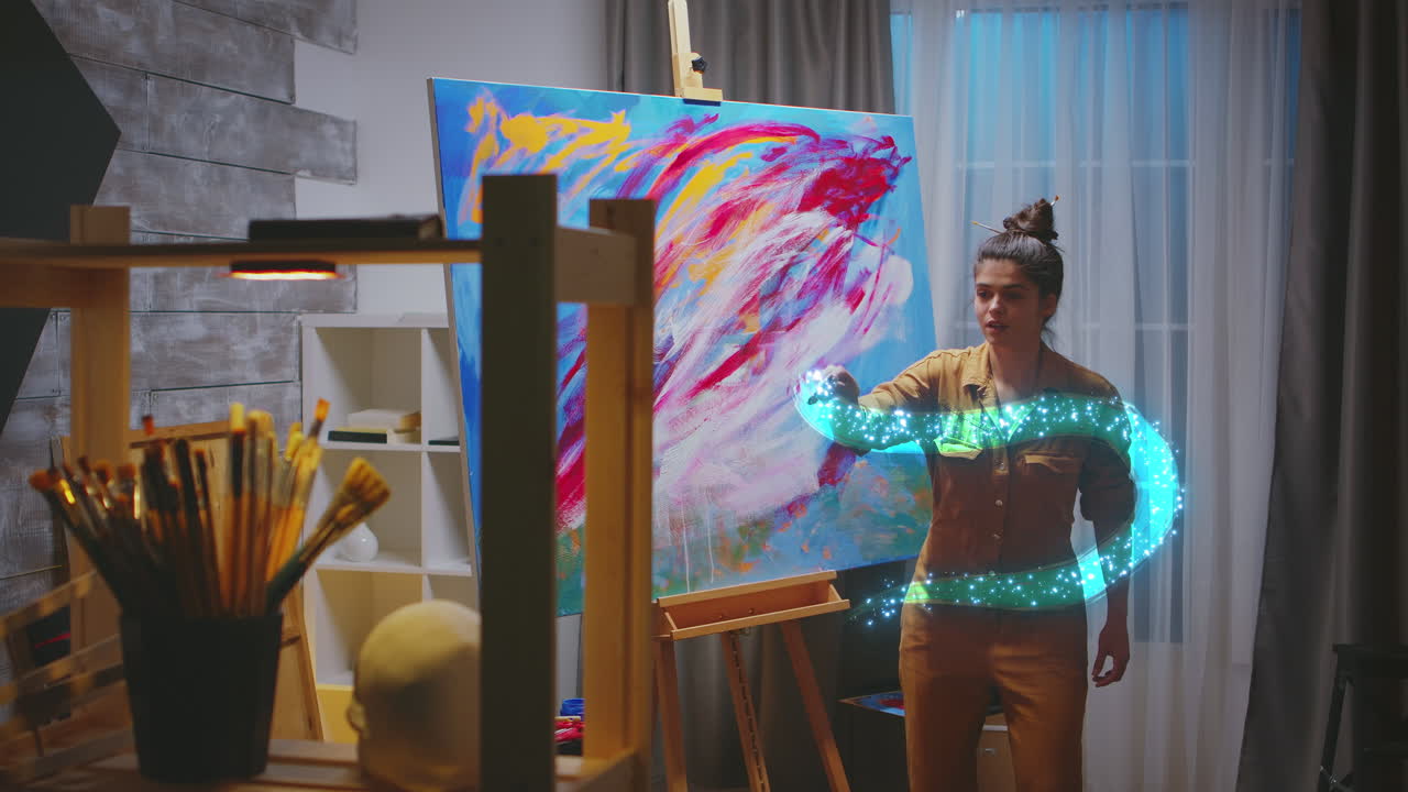 증강현실을 사용하는 재능있는 여성 화가