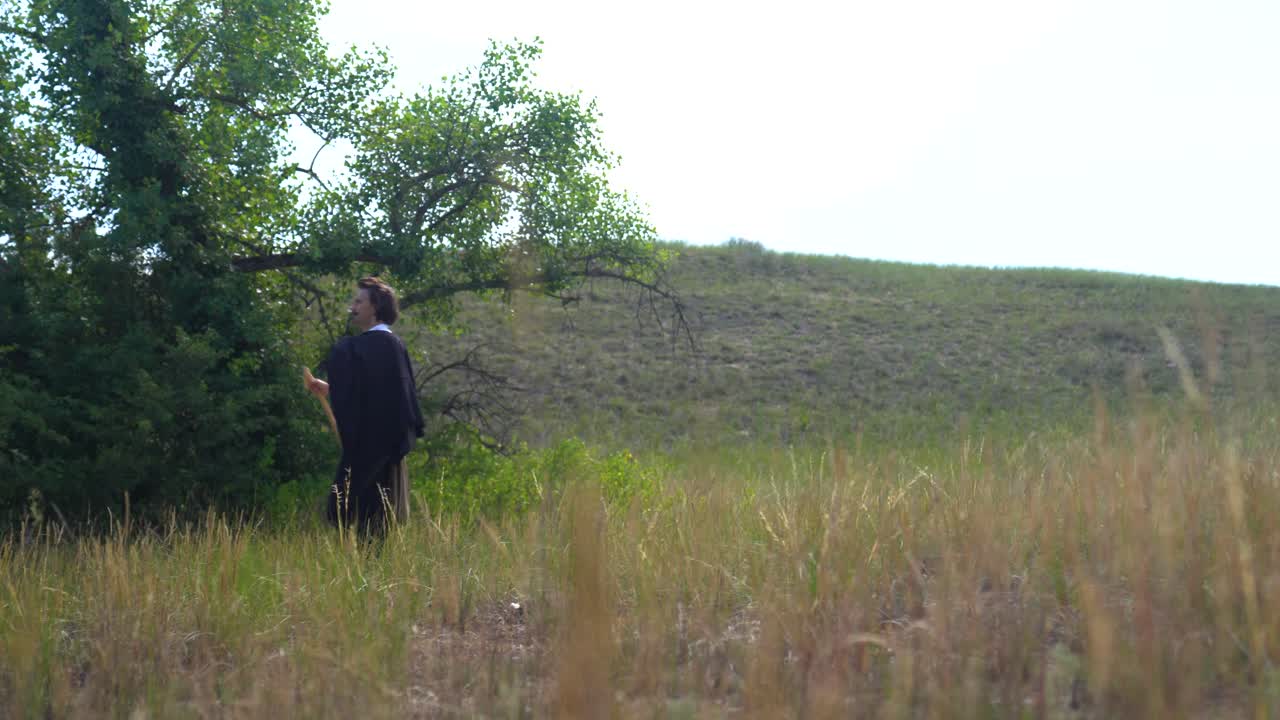 초원을 걷는 헝가리 시인 산도르 페토피