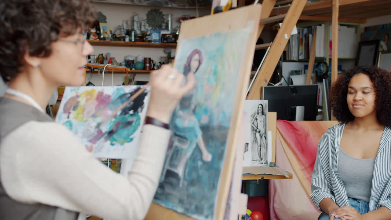 Art Class: Student Observing and Learning from Artist