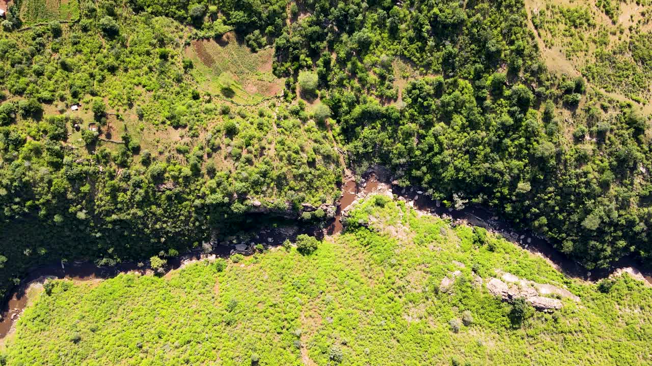 concepto de cambio climático policía de kenya