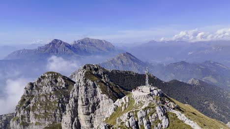 Luftaufnahme-Des-Gipfels-Des-Mount-Resegone