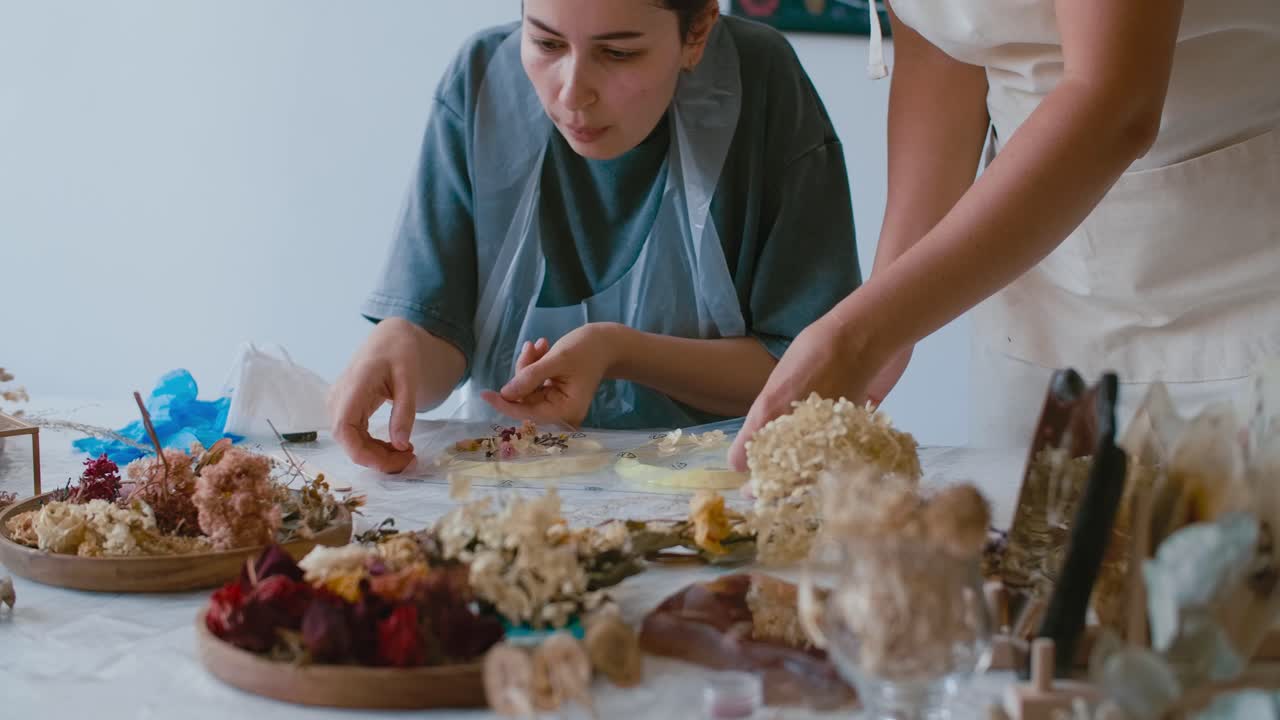 Floral Resin Art Workshop