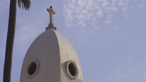 cruz del cristianismo, símbolo de la religión del catolicismo en puerto rico, estático