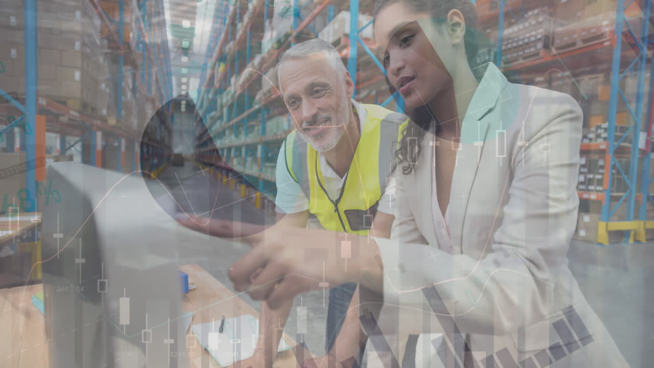 animación del procesamiento de datos sobre las personas que trabajan en el almacén