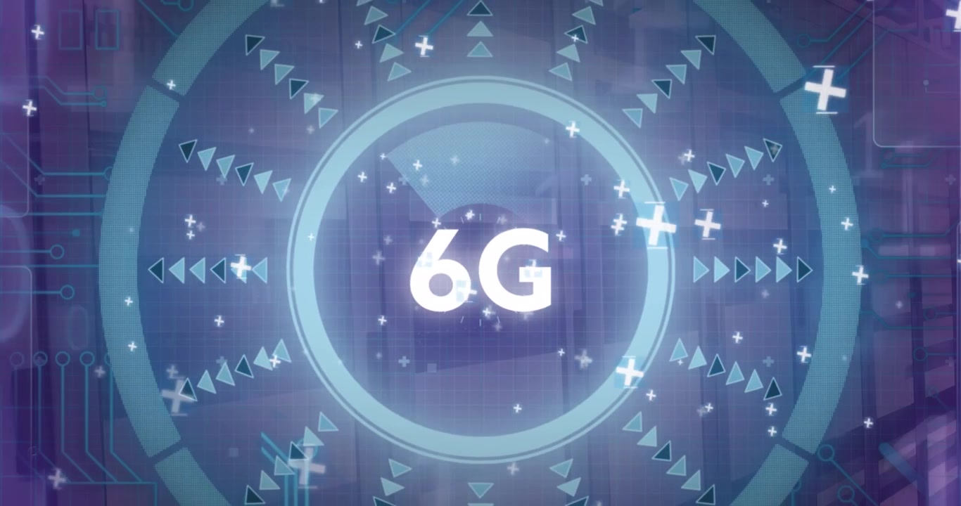 Animazione di elaborazione dati e testo 6G su sala server